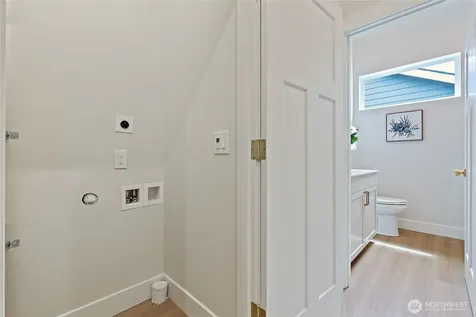 263 NW 42nd Street Seattle WA 98107