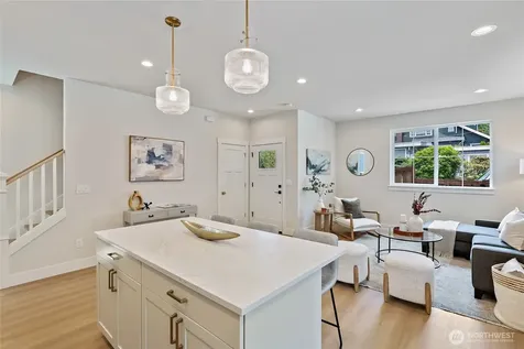 263 NW 42nd Street Seattle WA 98107