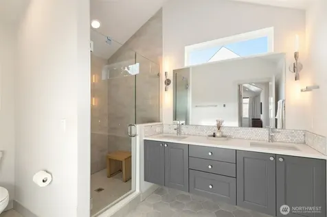 5030 Sand Point Place NE Seattle WA 98105