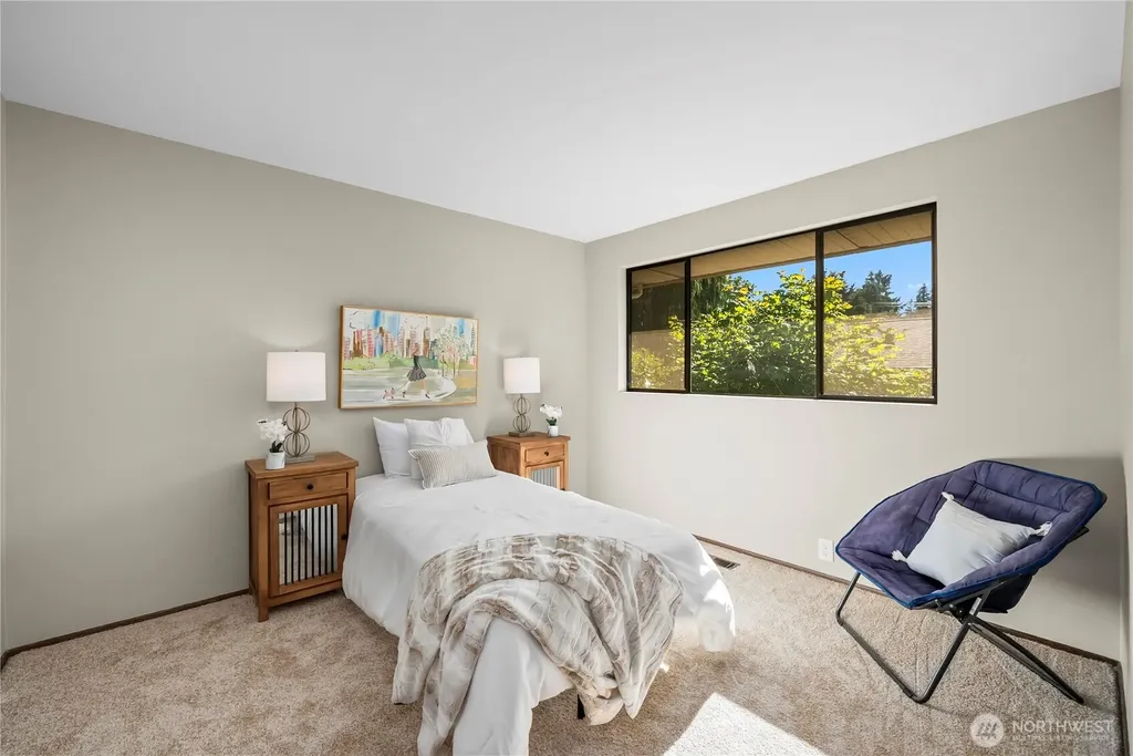 17326 NE 18th Place Bellevue WA 98008