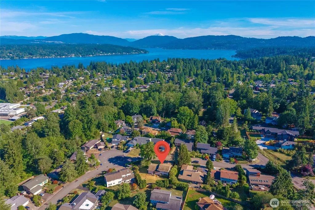 17326 NE 18th Place Bellevue WA 98008