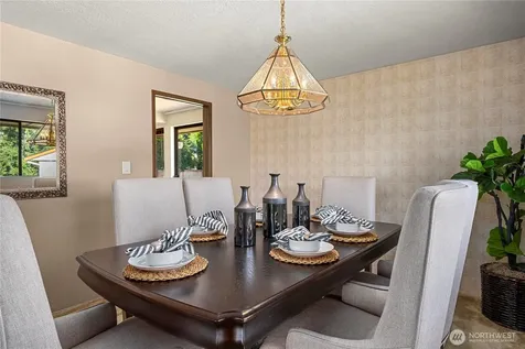 17326 NE 18th Place Bellevue WA 98008