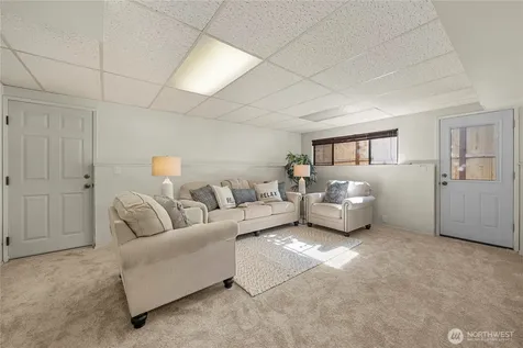 17326 NE 18th Place Bellevue WA 98008