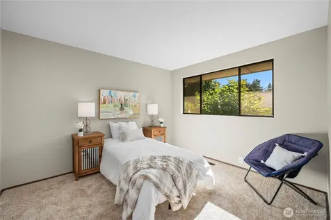 17326 NE 18th Place Bellevue WA 98008