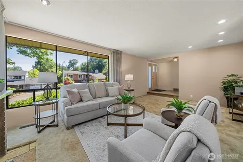 17326 NE 18th Place Bellevue WA 98008