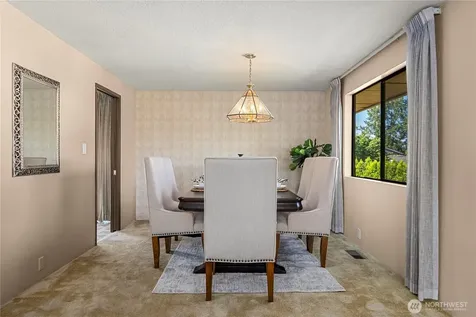 17326 NE 18th Place Bellevue WA 98008