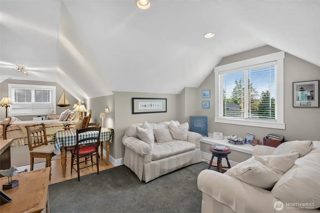 5604 33rd Street Ct NW Gig Harbor WA 98335