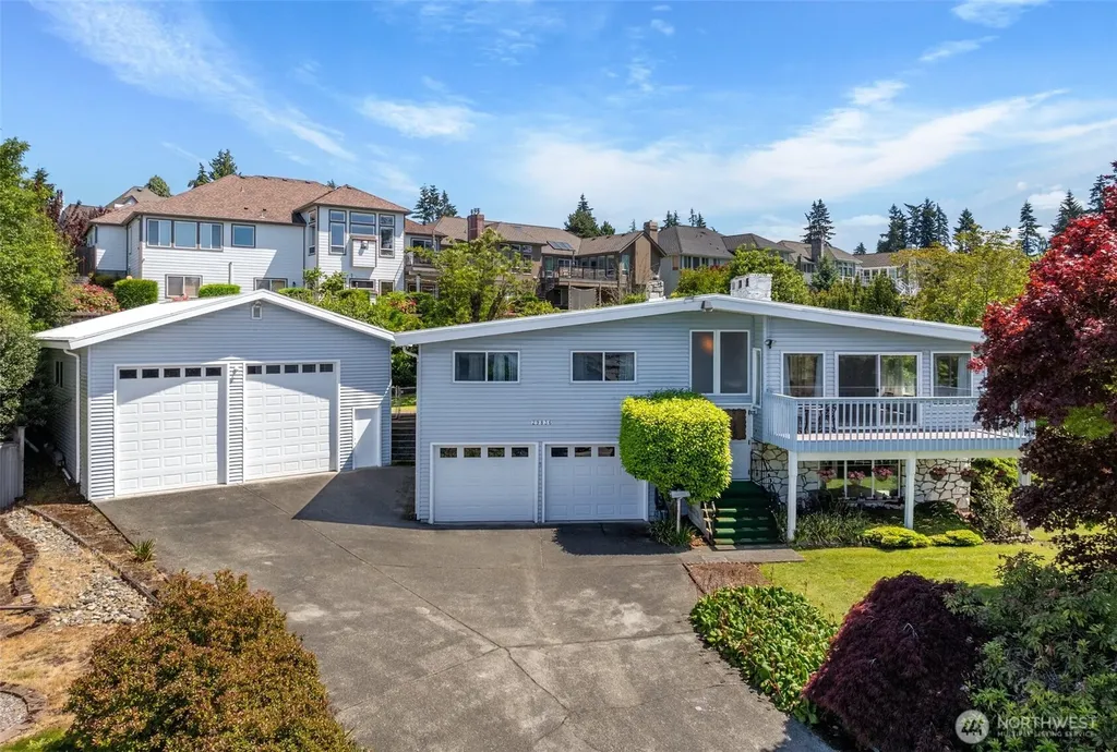 29836 1st Avenue S Federal Way WA 98003