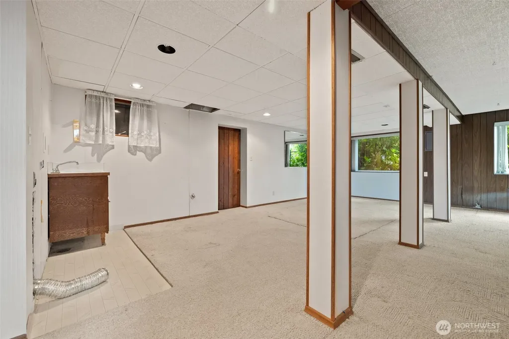 29836 1st Avenue S Federal Way WA 98003