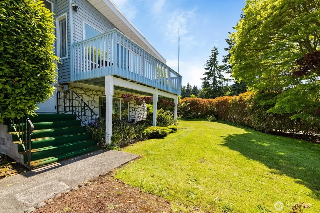 29836 1st Avenue S Federal Way WA 98003