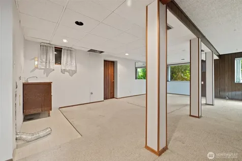 29836 1st Avenue S Federal Way WA 98003