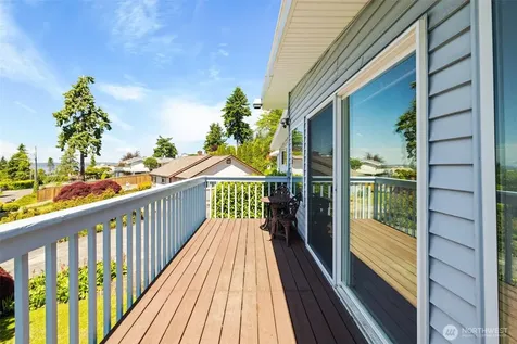 29836 1st Avenue S Federal Way WA 98003