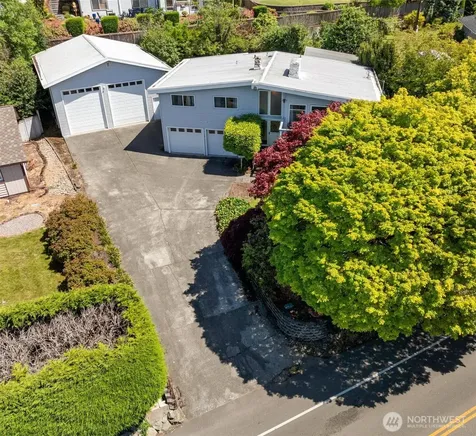 29836 1st Avenue S Federal Way WA 98003