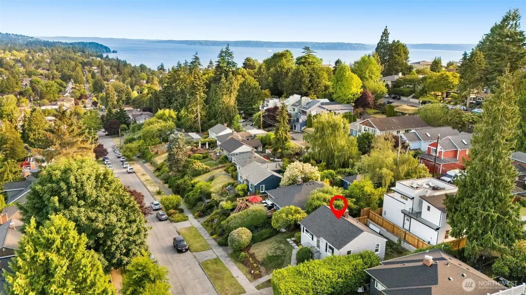 4411 50th Avenue SW Seattle WA 98116