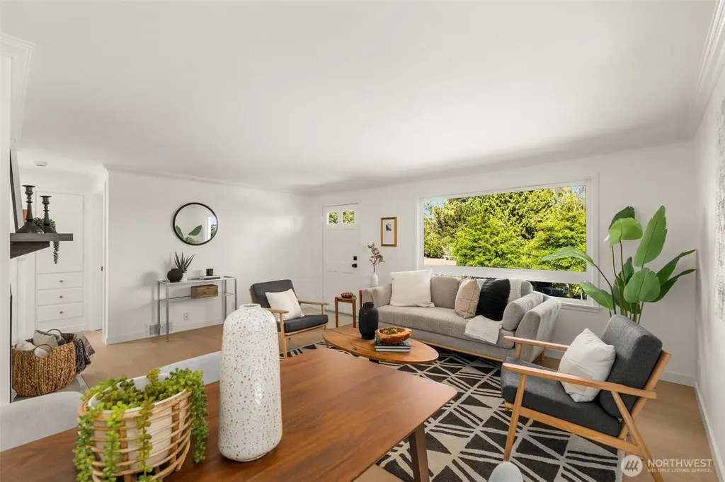4411 50th Avenue SW Seattle WA 98116