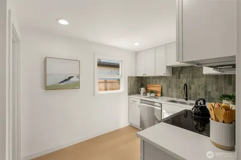4411 50th Avenue SW Seattle WA 98116