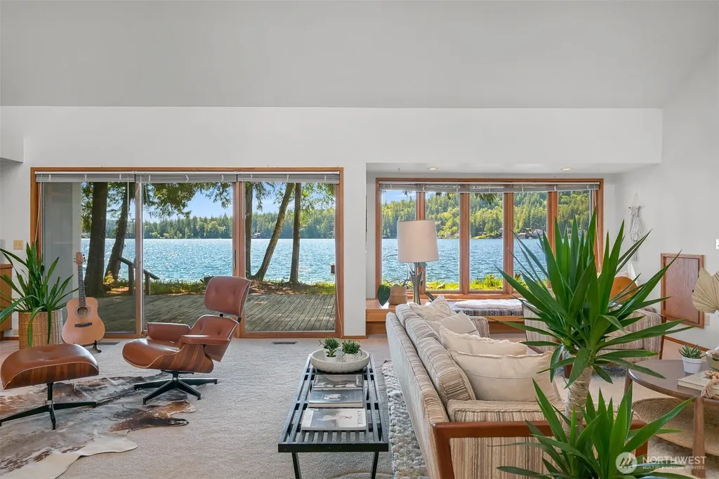 3169 Agate Bay Lane Bellingham WA 98226