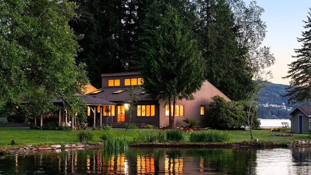 3169 Agate Bay Lane Bellingham WA 98226