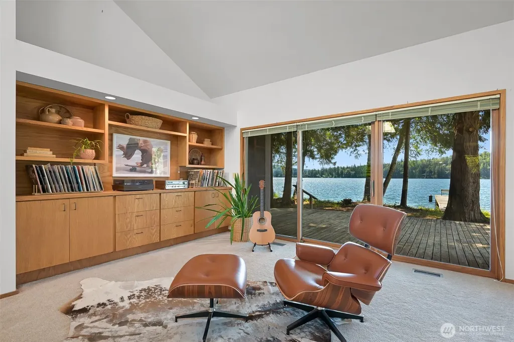 3169 Agate Bay Lane Bellingham WA 98226