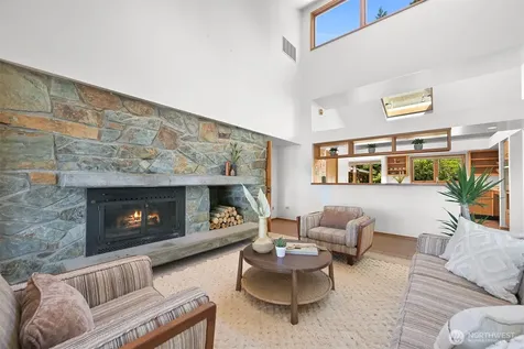 3169 Agate Bay Lane Bellingham WA 98226