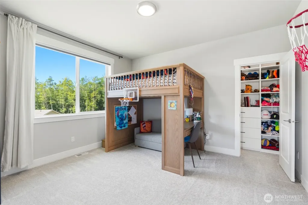 9103 196th Place NW Stanwood WA 98292