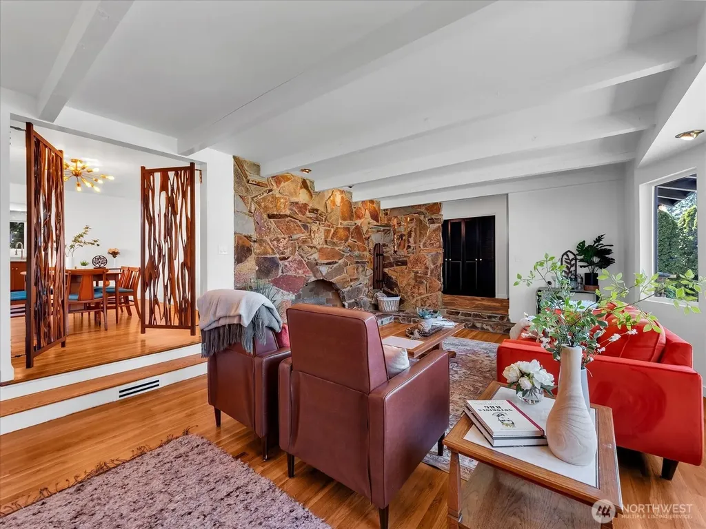 9616 242nd Place SW Edmonds WA 98020