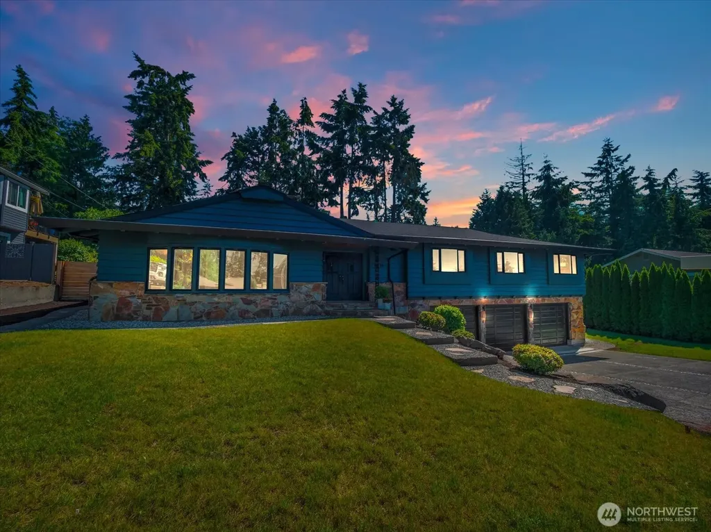 9616 242nd Place SW Edmonds WA 98020