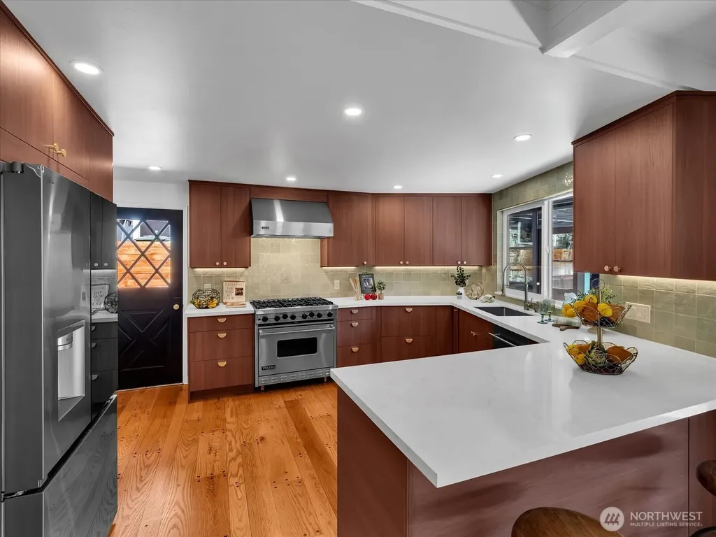9616 242nd Place SW Edmonds WA 98020