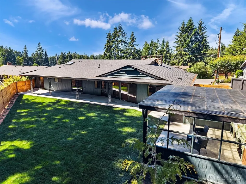 9616 242nd Place SW Edmonds WA 98020
