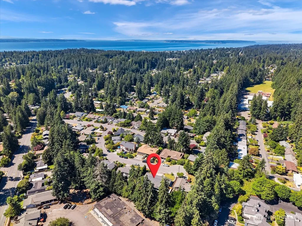 9616 242nd Place SW Edmonds WA 98020