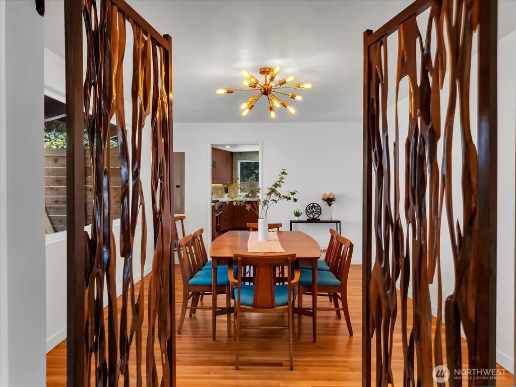 9616 242nd Place SW Edmonds WA 98020