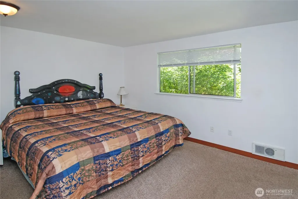 12422 48th Drive SE Everett WA 98208