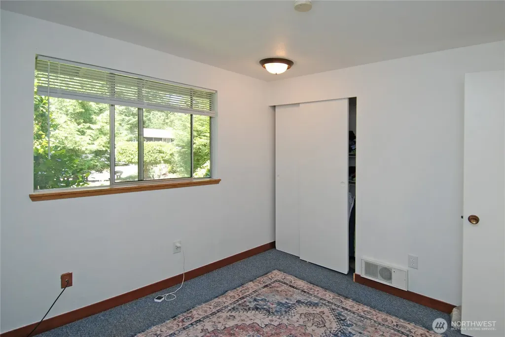 12422 48th Drive SE Everett WA 98208