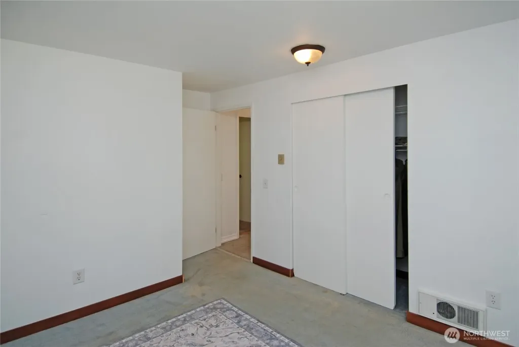 12422 48th Drive SE Everett WA 98208