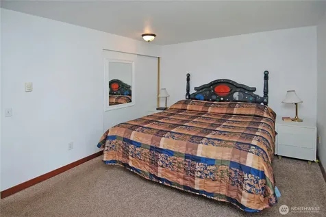 12422 48th Drive SE Everett WA 98208