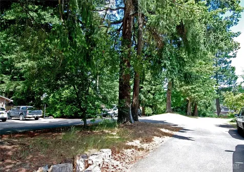 12422 48th Drive SE Everett WA 98208
