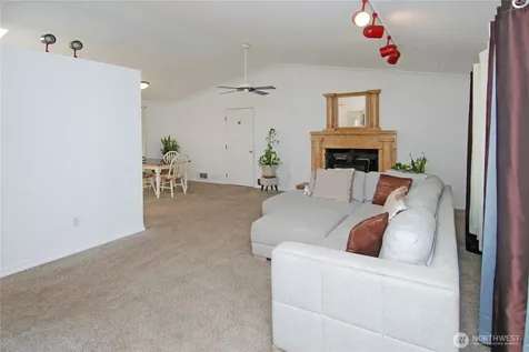 12422 48th Drive SE Everett WA 98208