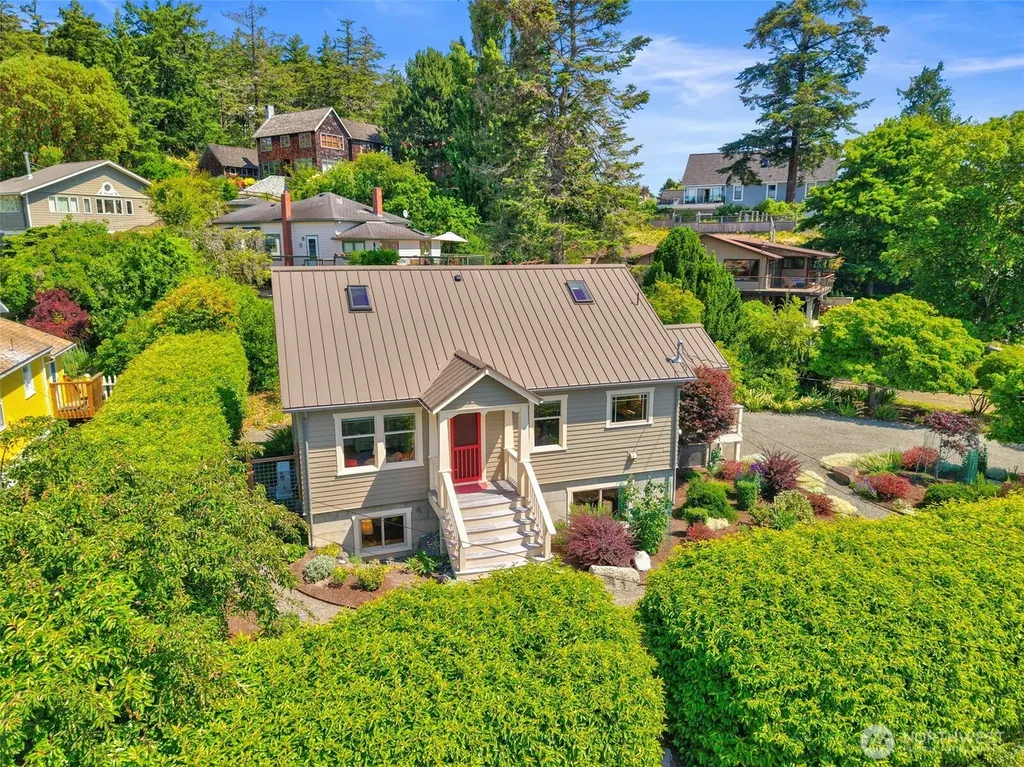 1018 Taft Street Port Townsend WA 98368