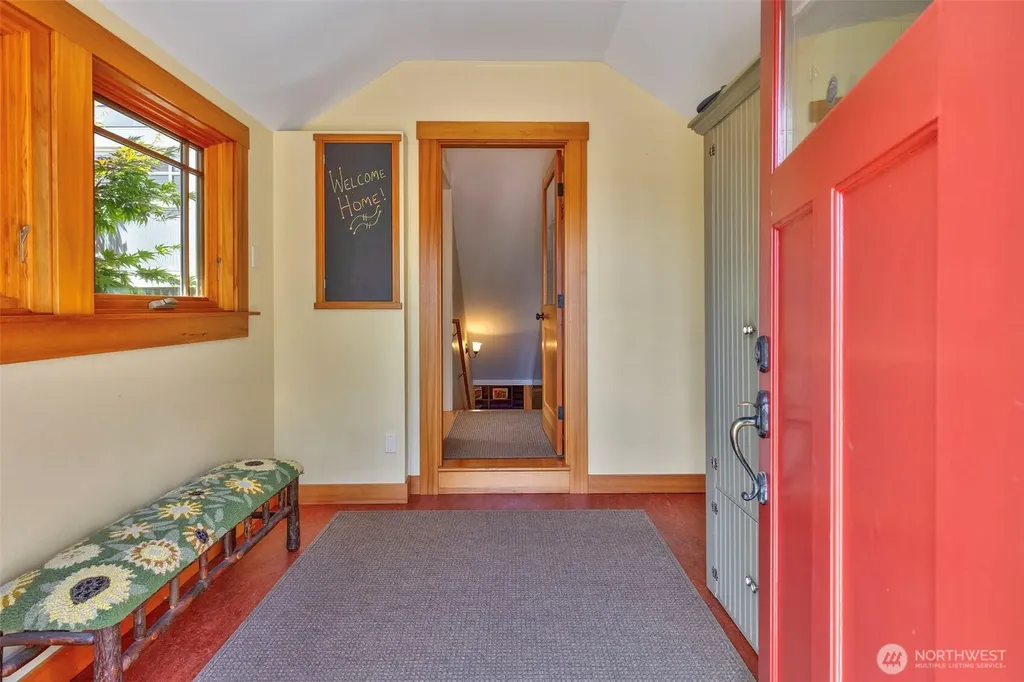 1018 Taft Street Port Townsend WA 98368