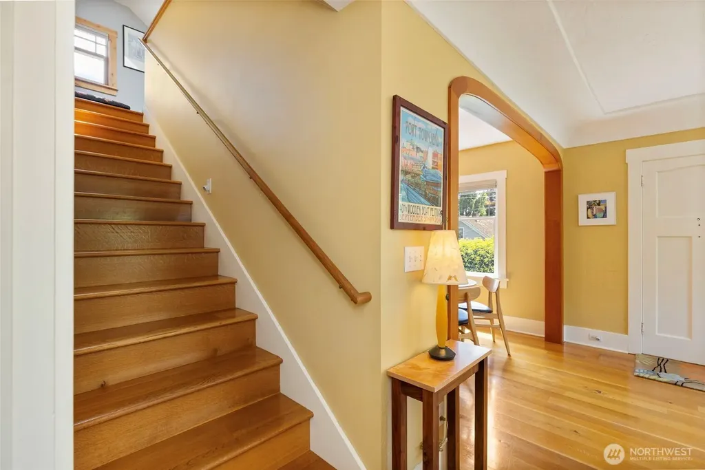 1018 Taft Street Port Townsend WA 98368