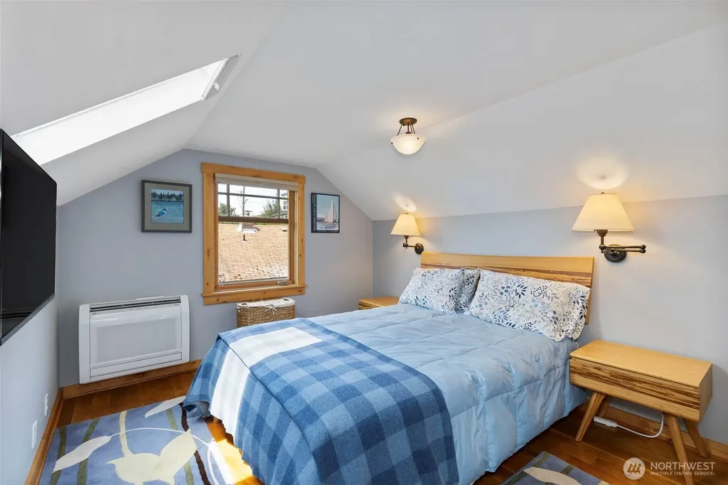 1018 Taft Street Port Townsend WA 98368