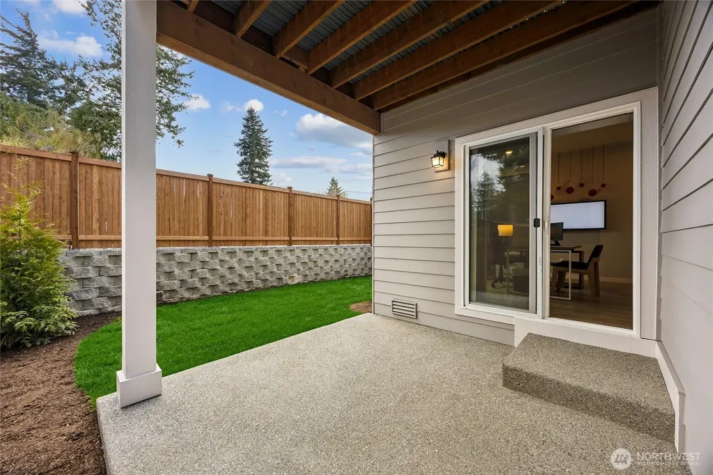 1113 138th Place SW Lynnwood WA 98087
