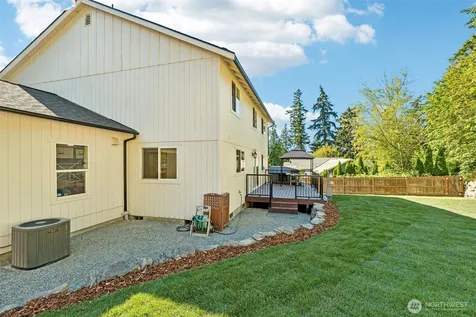 2302 13th Avenue Ct SW Puyallup WA 98371