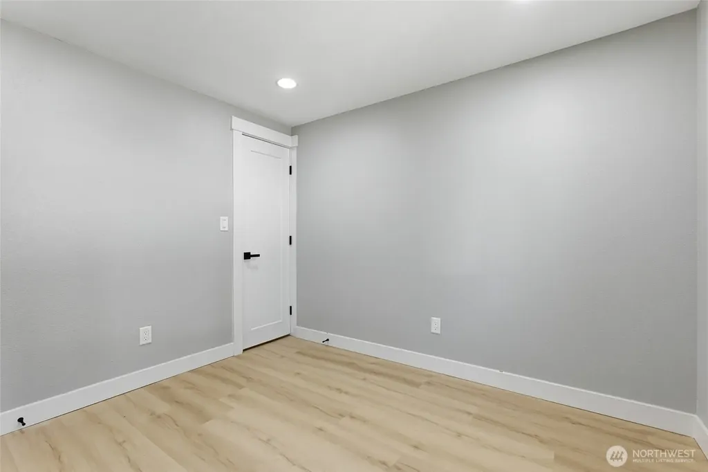 14402 Washington Avenue SW Lakewood WA 98498