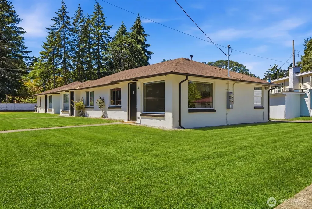 14402 Washington Avenue SW Lakewood WA 98498
