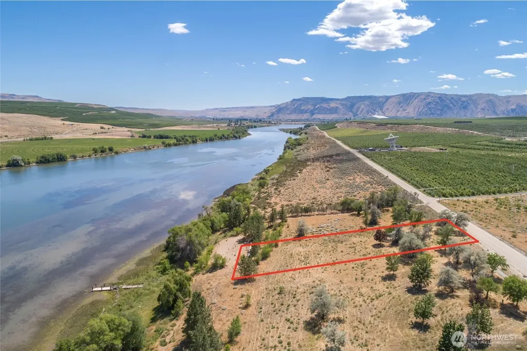 300 Monse River Road Brewster WA 98812