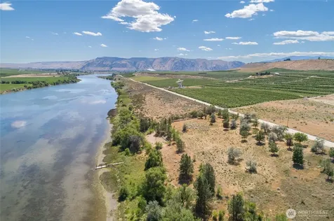 300 Monse River Road Brewster WA 98812