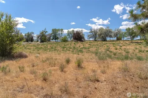 300 Monse River Road Brewster WA 98812