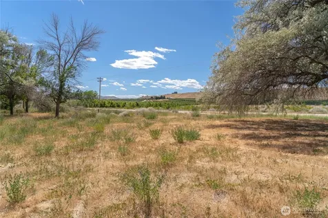 300 Monse River Road Brewster WA 98812