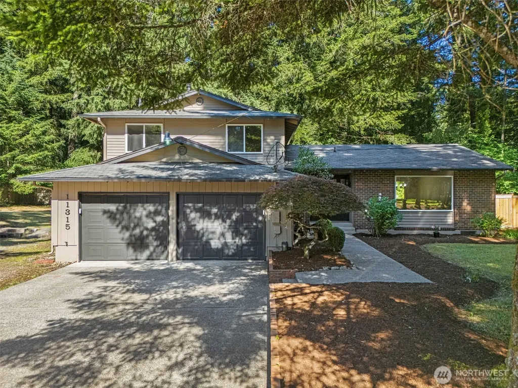 11315 83rd Avenue SW Lakewood WA 98498